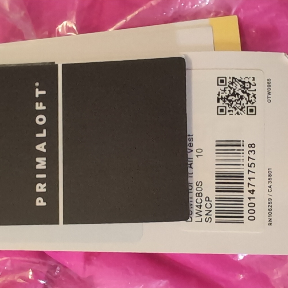 NWT lululemon Women's Down for It All Vest Size 10 - Picture 7 of 8